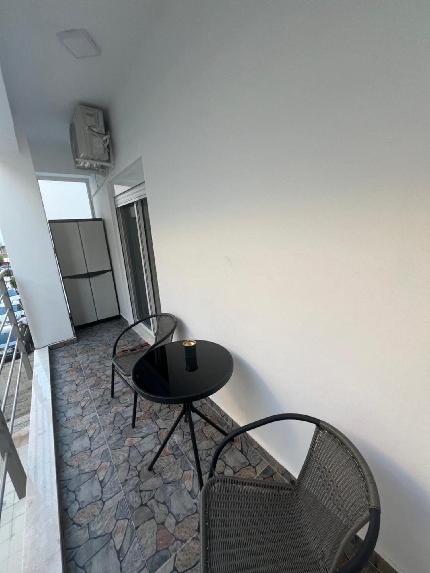 Luxe Orikum Apartament *