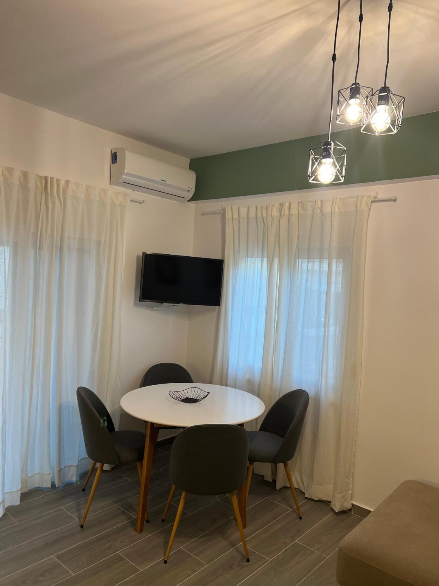 Apartament Luxe Orikum Wlora